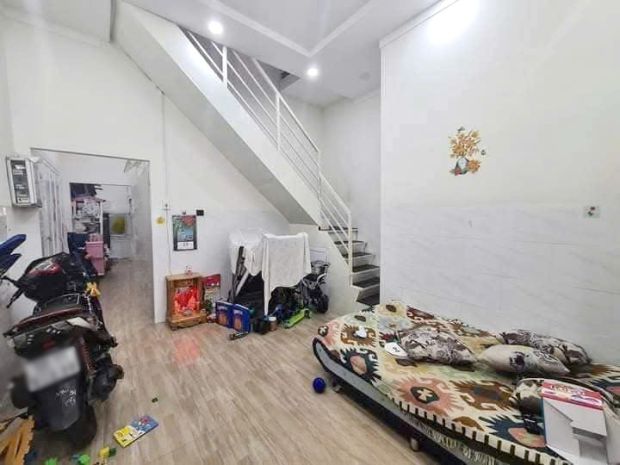 6.5 tỷ nhà 65m2 cách mặt tiền vài bước chân phạm thế hiển 6869653