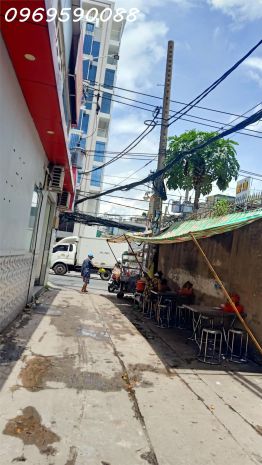 Hiếm!!! 82m2 4.4x22 âu cơ, giáp tân bình, cách mt 50m giá 6869751