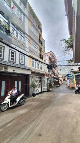 Nhà thích quảng đức  dtsd 71m2  3 tầng  hẻm 3m  4 phòng 6869960