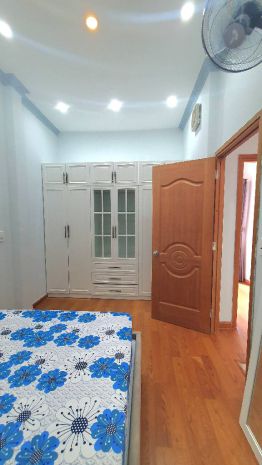 Nhà thích quảng đức  dtsd 71m2  3 tầng  hẻm 3m  4 phòng 6869961