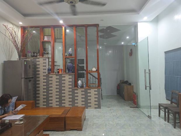 Bán nhà 3 tầng  lô góc đa tốn, gia lâm 6870383