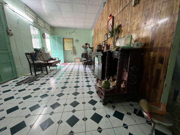 Bán nhà cấp 4, hxh 140m2 ,hưng phú , quận 8 , 
ngang 10m 6871052