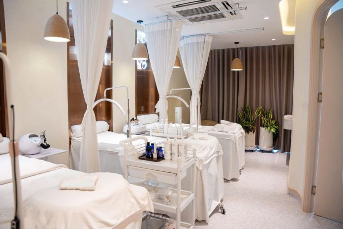 Sang nhượng spa cao cấp  view trung tâm vincom bà triệu 6871739