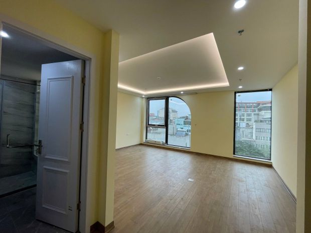 Bán tòa vp mặt phố lý nam đế, 80m2, 9 tầng thang máy, mặt 6872468