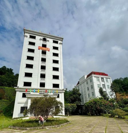 Gấp-- chính chủ cần cho thuê và chuyển nhượng bất động sản 6872539