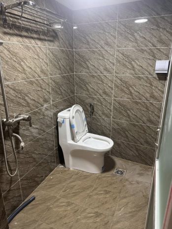 Cho thuê nhà nguyên căn tại gia thụy, long biên, hà nội 6872984
