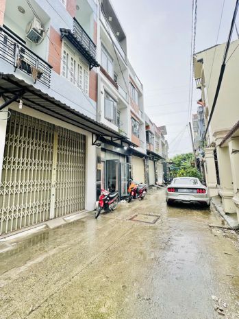 Bán gấp nhà  phạm đăng giảng ngay chợ gần tân phú hẻm 6m 6873428