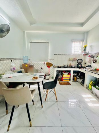 Bán gấp nhà  phạm đăng giảng ngay chợ gần tân phú hẻm 6m 6873430