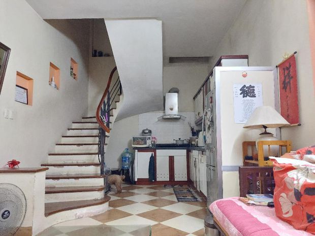 Nhà đẹp  ở ngay  vị trí trung tâm phố hào nam 6873974