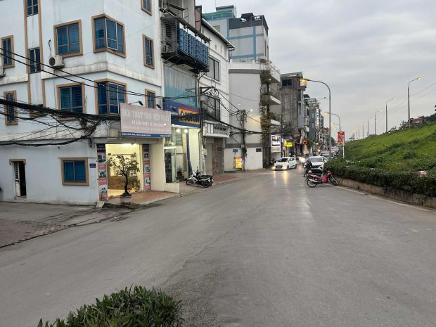 Bán nhà mặt phố lâm du, 110m x 7 tầng, 18 phòng khép kín, 6874168