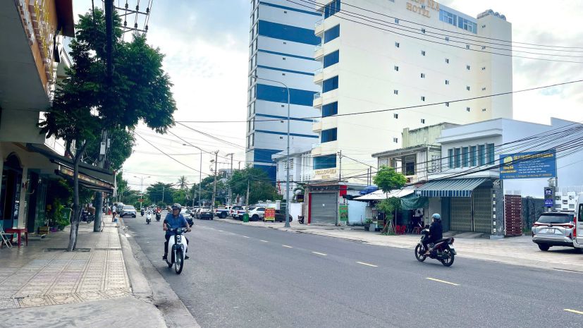 Bán lô đất ven biển hiếm hoi  hẻm dã tượng thông hoàng diệu 6874651