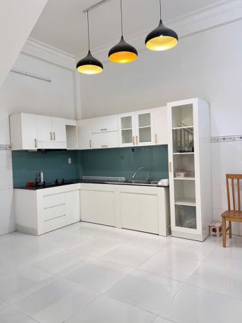 Bán nhà đẹp 3 tầng, hẻm xe hơi 7 chỗ, phú thuận, quận 7 6874870