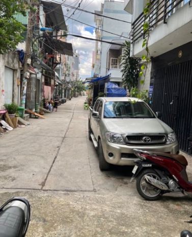 Bình tân - đường 7m xe hơi tránh - sát mặt tiền - sổ vuông 6875048