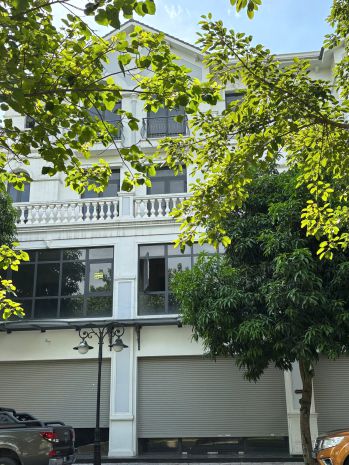Shophouse mặt đường 52m, ngay 66 tòa chung cư vinhomes 6876358