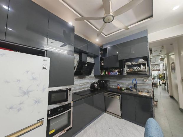 Mặt phố trần thái tông 88m2, 7 tầng thang máy, kinh doanh 6877161
