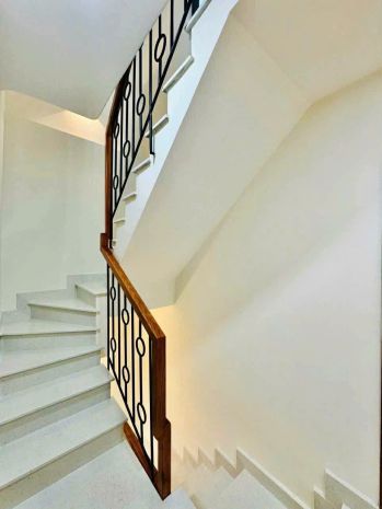 Bán nhà đẹp - chính chủ - tặng full nội thất - giáp q1 - 6877697
