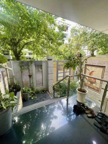 Nhà vuông shr 5 tầng đ.12m 120m2  đặng thuỳ trâm bình thạnh 6878279
