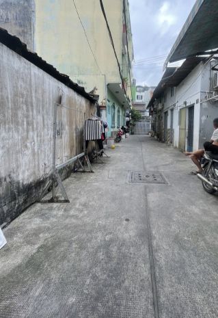 Bán nhà nguyễn sơn 34m2 3 tỷ 5 shr vuông vức 6878331