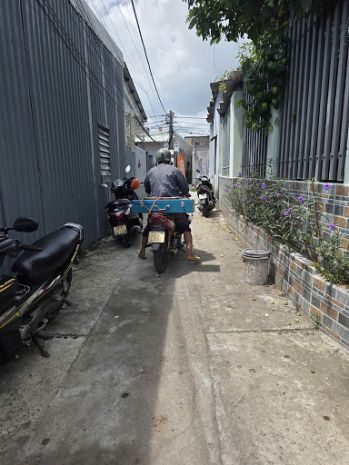 Chính chủ bán gấp nhà có gác lửng + sân vườn 115m² đất, 6878358