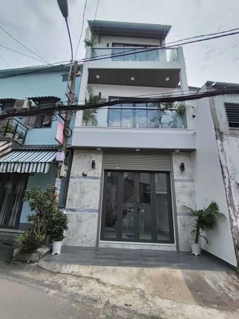 Bán nhà mặt tiền tú mỡ gò vấp, dt 22.5m2, 4 tầng, 3 phòng 6878569