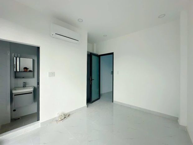 Bán nhà mặt tiền tú mỡ gò vấp, dt 22.5m2, 4 tầng, 3 phòng 6878570