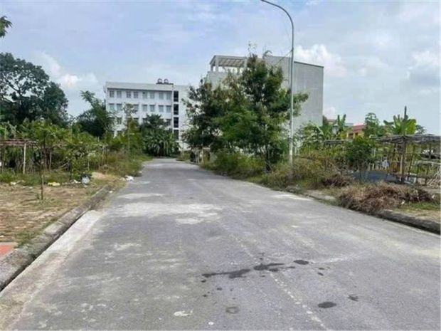 Chính chủ cần bán lô đất làn 2 đường hàn thuyên - khu 1 đại 6878817