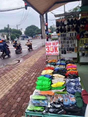 Nhà mặt tiền - giá tốt - cần bán căn nhà tại thành phố thủ 6879566