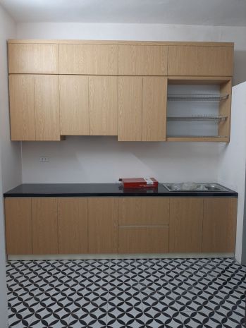 Cho thuê căn hộ tập thể tầng 5 phố yên lãng, láng hạ, 2 6879646