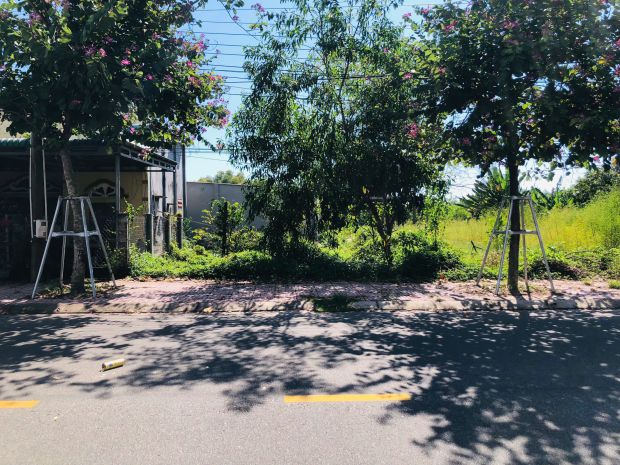 Bán 7m đất thổ cư đường nguyễn du - lagi giá rẻ 414trm 6879817