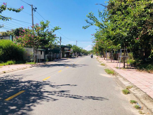 Bán 7m đất thổ cư đường nguyễn du - lagi giá rẻ 414trm 6879818