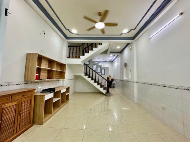 Bán nhà hẻm xe hơi đường phạm văn đồng, linh tây. 69m2, 6.3 6880176