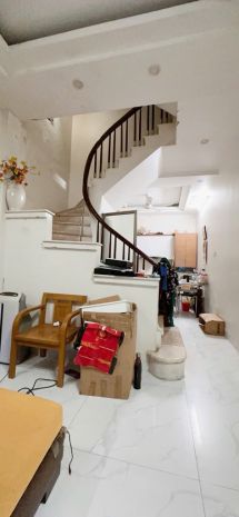 Vị trí đẹp -nhà dân xây-  gần phố - gần ô tô - cách phố 6880315