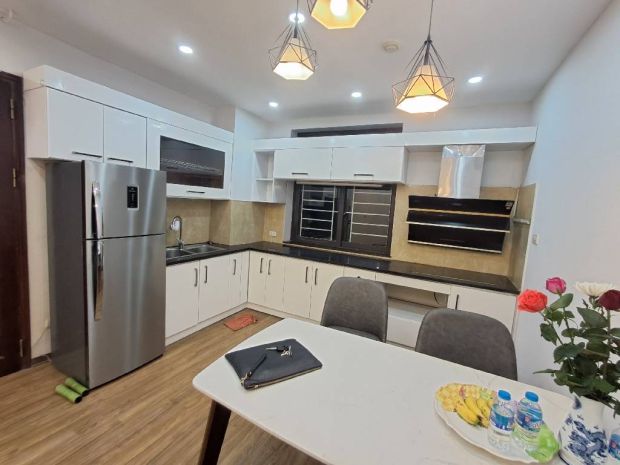 Chung cư tràn quý kiên dt 76m 2 ngủ giá 6,3 tỷ-lô góc,nhà 6880683