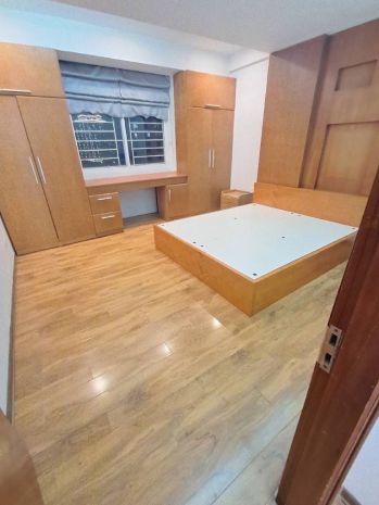 Chung cư tràn quý kiên dt 76m 2 ngủ giá 6,3 tỷ-lô góc,nhà 6880684