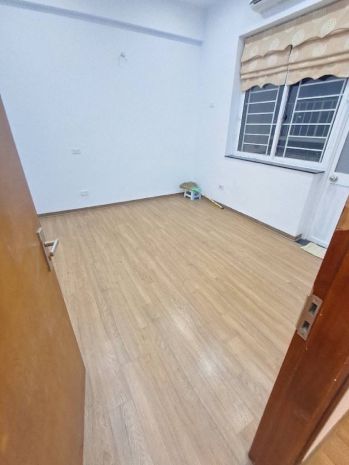 Chung cư tràn quý kiên dt 76m 2 ngủ giá 6,3 tỷ-lô góc,nhà 6880685