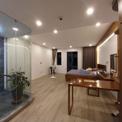 Bán nhà lạc long quân  phân lô  lô góc vỉa hè oto tránh 6881965