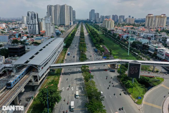 Bán đất 4 mặt tiền 3.200m2 72 x 44 ngay nhà ga metro khu 6882339