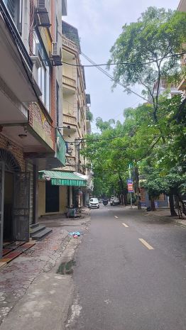 Nhỉnh 11 tỷ, phố định công thượng 51m*4 tầng, ngõ thông, ô 6882442