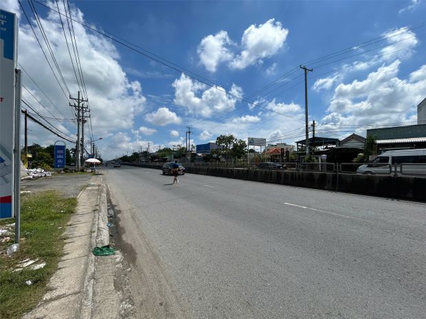 Nhà đẹp  giá tốt   chính chủ cần bán tại đường quốc lộ 1, 6882473