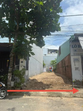 - chủ gửi bán lô  đất đường chúc động lên số nhà 12, liên 6882891