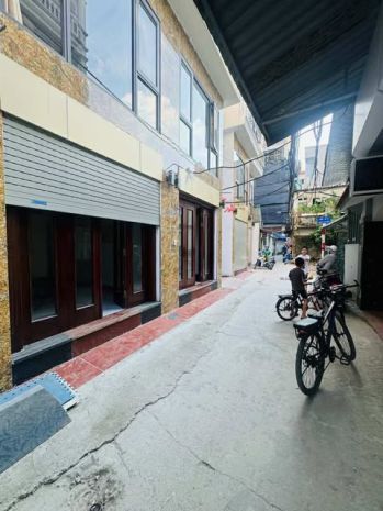 Ô tô đỗ cửa - nhà mới - 6 tầng thang máy  - 2 thoáng sáng - 6882934