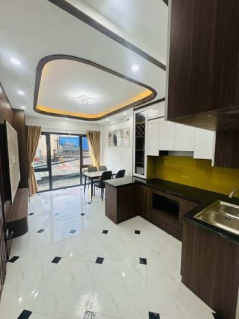 Ô tô đỗ cửa - nhà mới - 6 tầng thang máy  - 2 thoáng sáng - 6882938