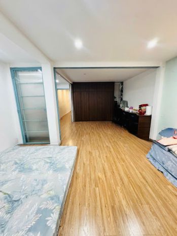 Cần bán gấp - nhà hxh né  khuông việt tân phú  3 tầng 6884155