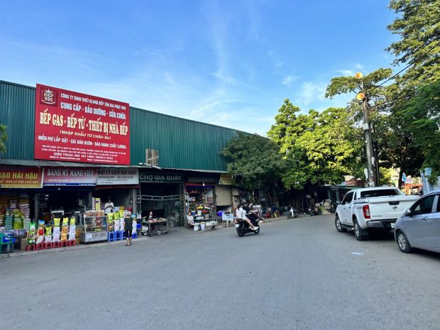 Bán nhà gia quất long biên- cấp 4- ngõ thông-oto tránh 6884829