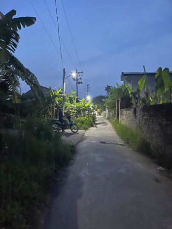 Bán lô góc xâm thị - hồng vân 100m2 đường thông ô tô tránh 6886275