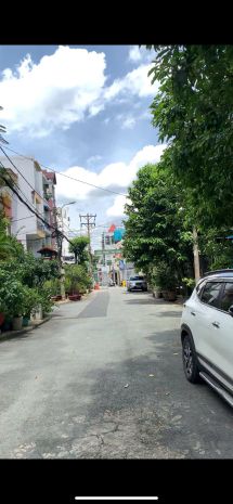 Bán nhà đường hoàng diệu 2 , phường linh chiểu, thủ đức. dt 6886653
