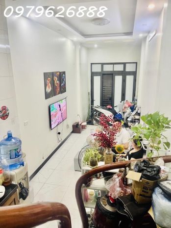 Nhà phố thái hà - trung tâm đống đa  5 tầng  thoáng trước 6886656