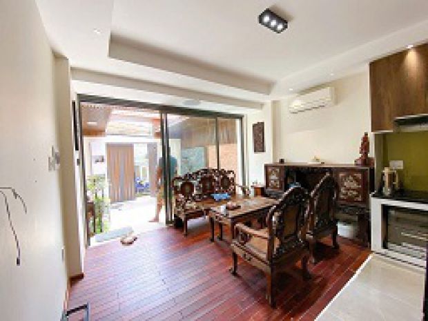 Bán nhà 4 tầng full nội thất  hẻm 3,5m, ngang 4m  cạnh 6886984