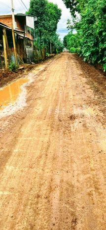 Ea bhok- cưkuin cách tỉnh lộ 10 chỉ 100m đường bê tông cách 6887150