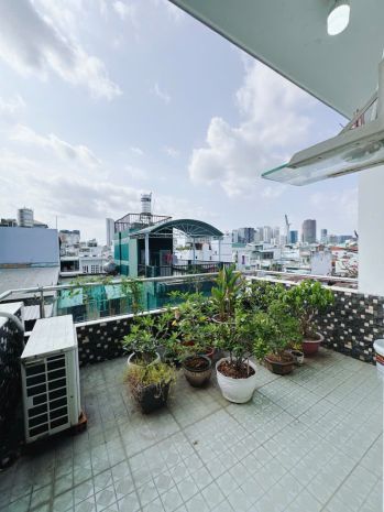 Mặt tiền kinh doanh vĩnh hội 

có 10 tỷ 6892914